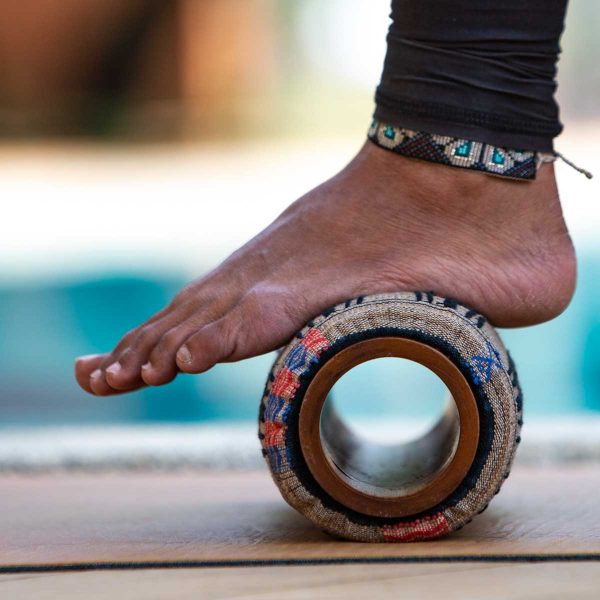 Om Roller 4-inch foot rolling with Tribal cover